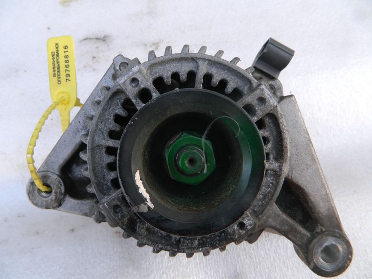 Генератор TOYOTA VISTA ZZV50 1ZZFE (Контрактный) 79768816