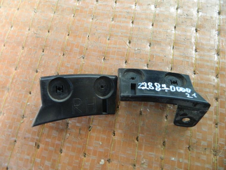 Клипса бампера MAZDA CX-5 KE2FW Зад Пара (Контрактный) 22887000021