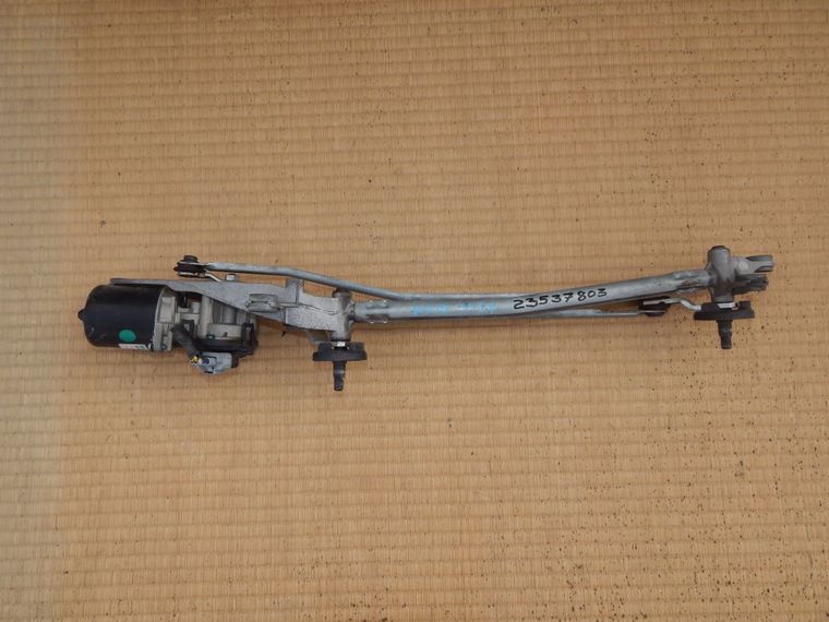 Мотор дворников NISSAN QASHQAI J10 Перед (Контрактный) 23537803