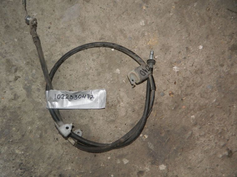 Трос ручника NISSAN QASHQAI J10 Лев (Контрактный) 1022330477