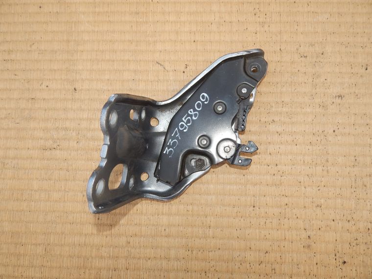 Крепление боковой двери TOYOTA ALPHARD ANH10 (Кoнтрактный) 33795809