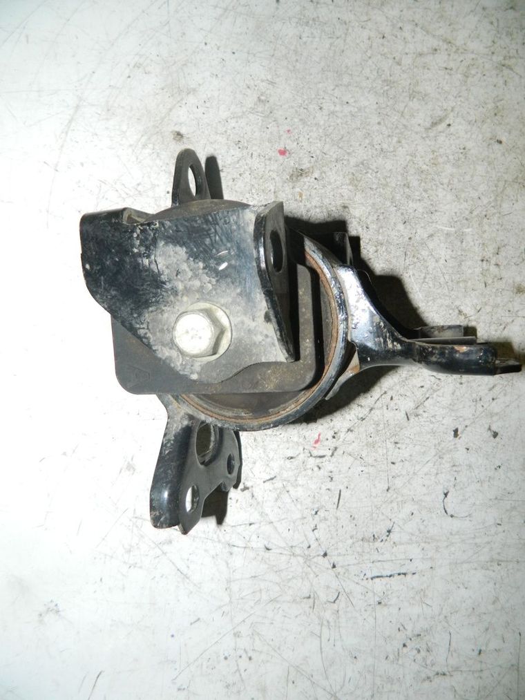 Подушка кпп MITSUBISHI MN101574 K2 MITSUBISHI LANCER X CY4A 4B12 (Контрактный)