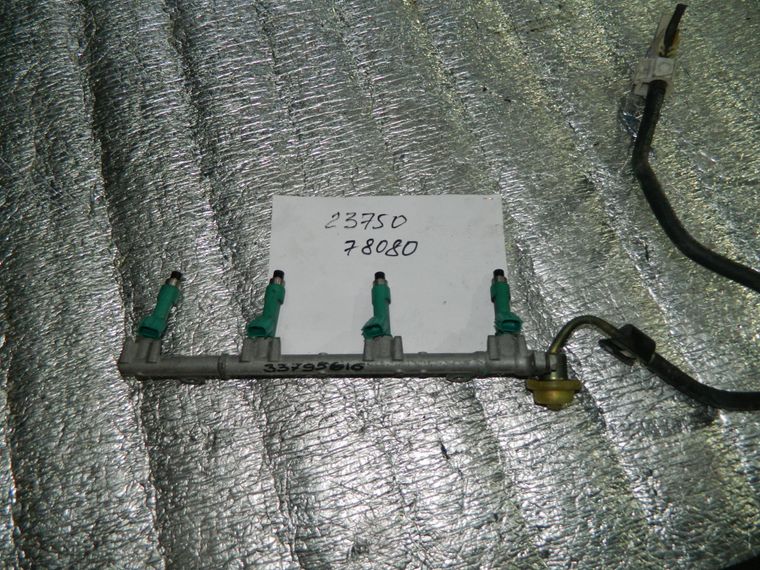 Рампа топливная с форсунками TOYOTA ALPHARD ANH10 2AZFE (Контрактный) 33795616