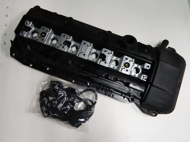 Крышка клапанная GENERAL PARTS 11121432928 BMW X5 E53