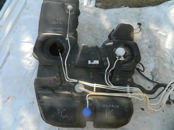 Топливный бак VOLKSWAGEN TOUAREG AXQ 0231604