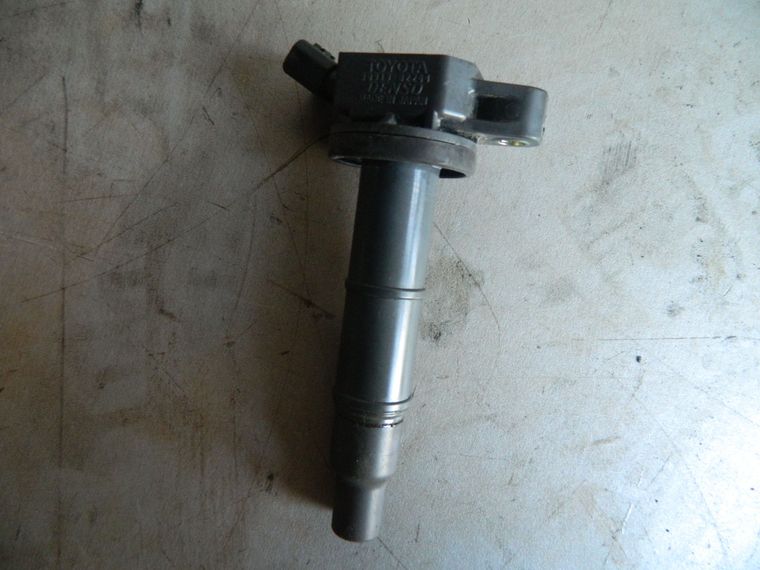 Катушка двигателя TOYOTA CAMRY ACV30 2AZFE (Контрактный) 3779100013
