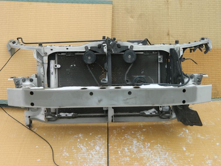 Радиатор кондиционера TOYOTA AVENSIS AZT250 (Контрактный) 37550230