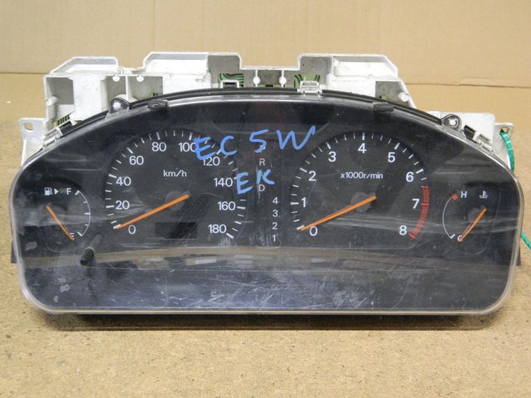 Панель приборов MITSUBISHI LEGNUM EC5W (Контрактный) 79590279