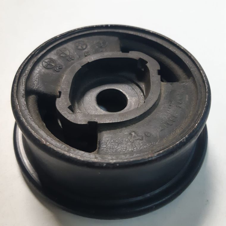 Подушка редуктора GENERAL PARTS 4165122070 TOYOTA