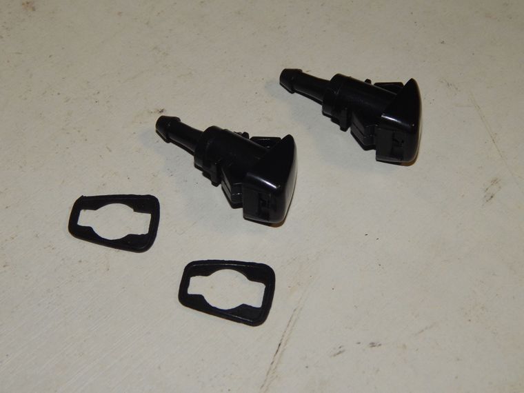 Форсунка омывателя лобового стекла GENERAL PARTS 986303J000 HYUNDAI i40 (2шт)
