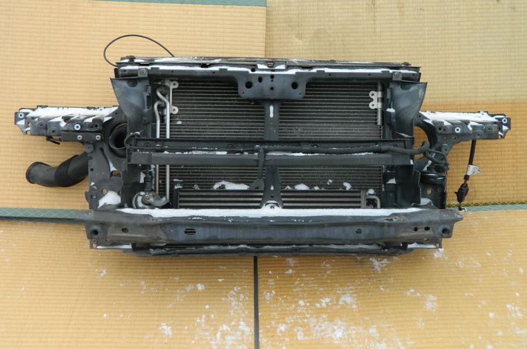 Радиатор кондиционера VOLKSWAGEN TOUAREG 7L7 (Контрактный) 27774227