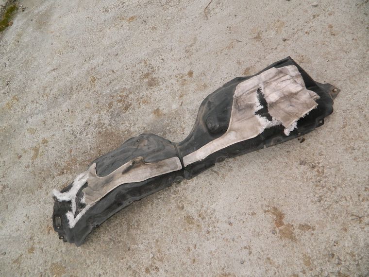 Подкрылок TOYOTA CAMRY AVV50 Перед Лев (Контрактный) 1400800128