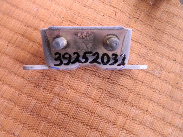 Петля двери Nissan Teana J31 зад лев (контрактный) 39252032