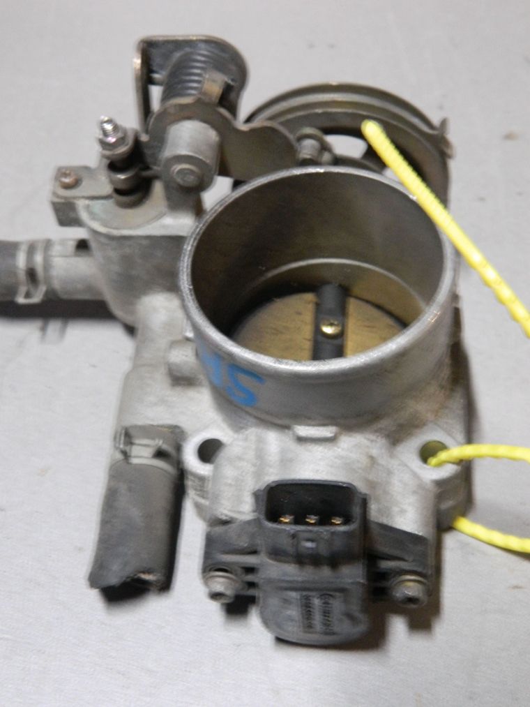 Дроссельная заслонка NISSAN SR18DE (Контрактный) 79780859