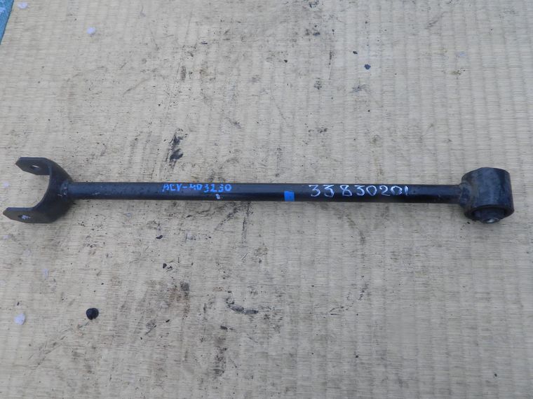 Рычаг подвески TOYOTA CAMRY ACV40 Зад (Контрактный) 33830204