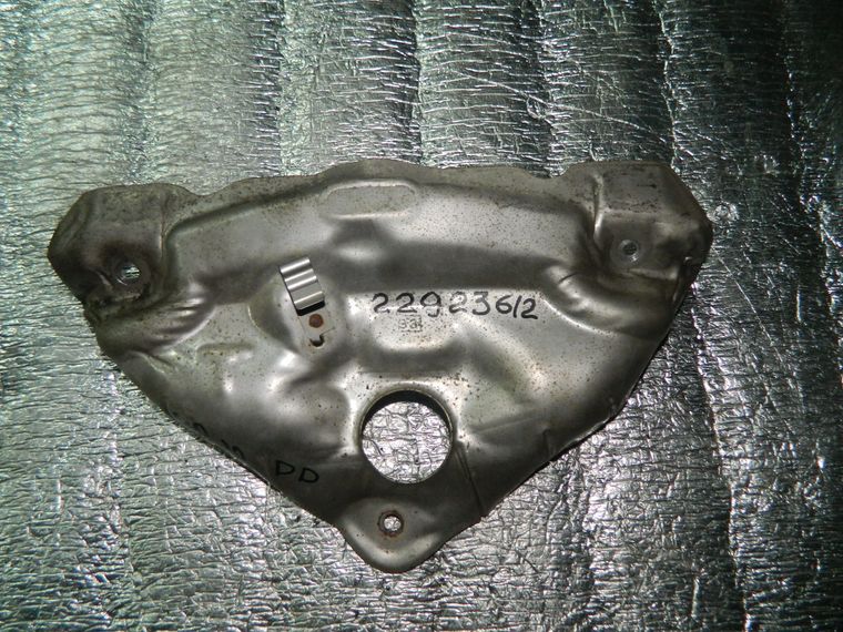 Защита выпускного коллектора NISSAN X-TRAIL NT32 MR20DD (Контрактный) 22923612