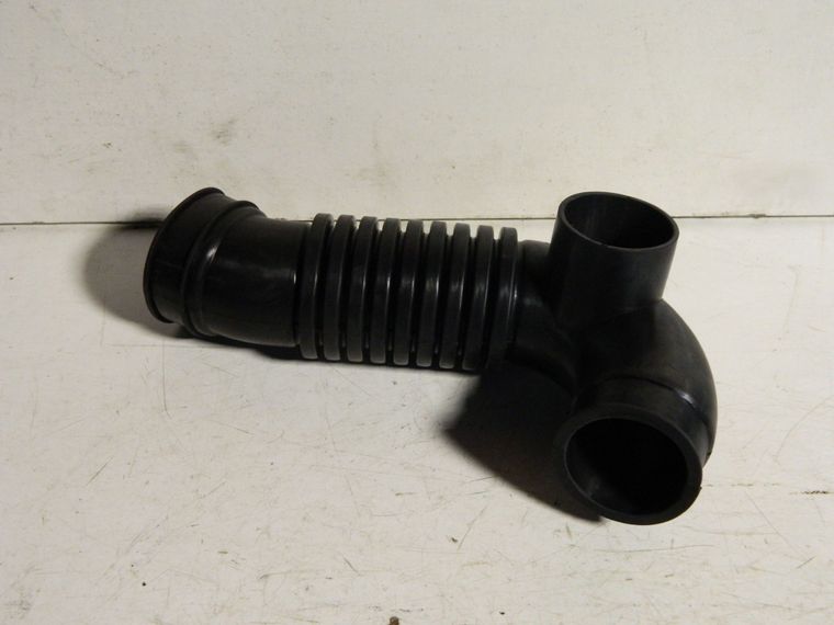 Патрубок воздушного фильтра GENERAL PARTS 1788174830