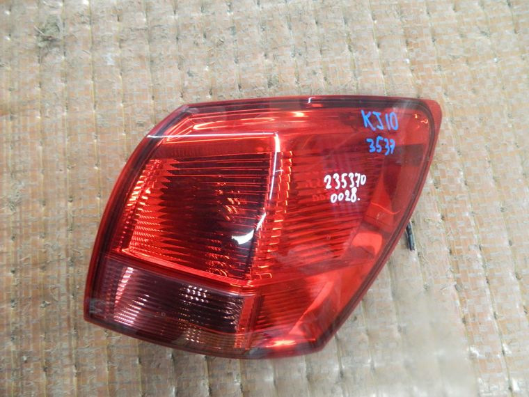 Фонарь NISSAN DUALIS KJ10 Зад Прав (Контрактный) 2353700028