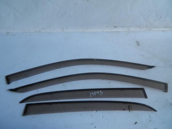 Ветровик TOYOTA ALLEX NZE121 компл 4шт (Контрактный)