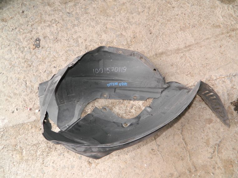 Подкрылок MAZDA DEMIO DY3W Перед Лев (Контрактный) 1001570119
