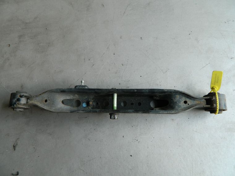 Рычаг подвески NISSAN QASHQAI J10 Зад (Контрактный) 94592921