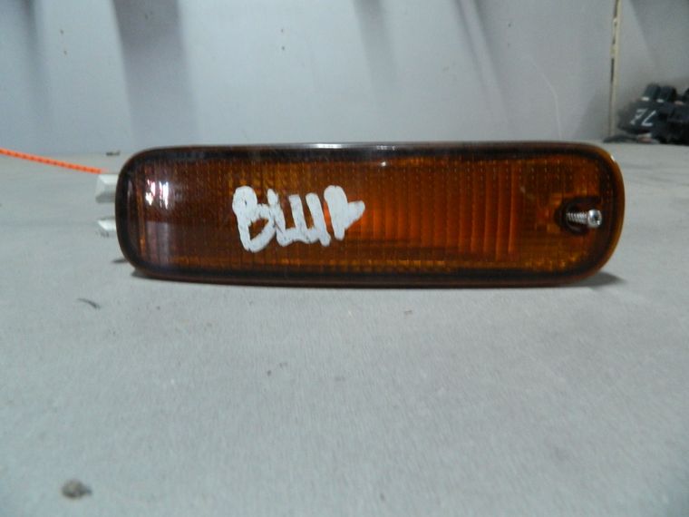 Габарит NISSAN BLUEBIRD EU14 Перед Лев 3387 (Контрактный) 72367075