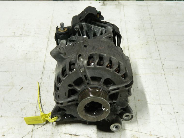 Генератор NISSAN SERENA C26 MR20DD (Контрактный) 94592974