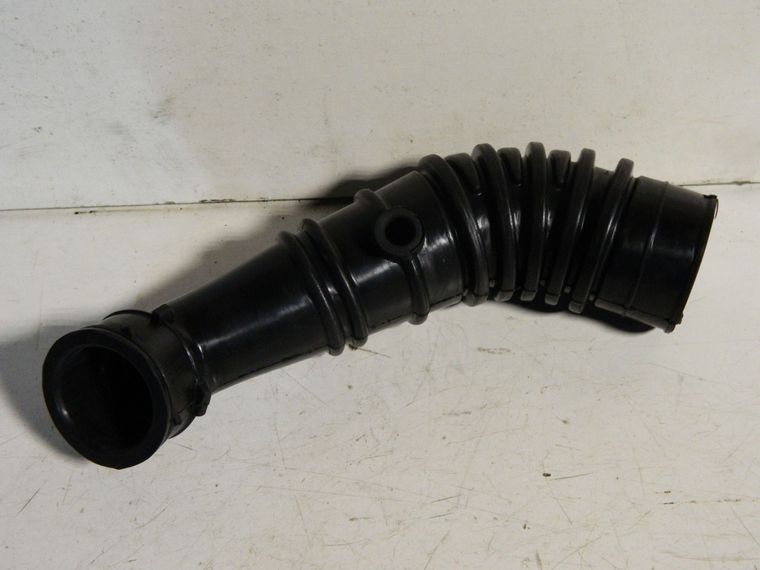 Патрубок воздушного фильтра GENERAL PARTS 1788164370