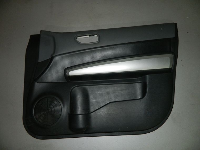 Обшивка двери NISSAN X-TRAIL T31 Перед Прав (Контрактный) 1102640122