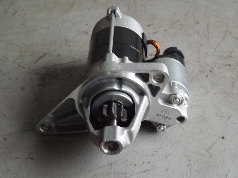 Стартер GENERAL PARTS STHD004