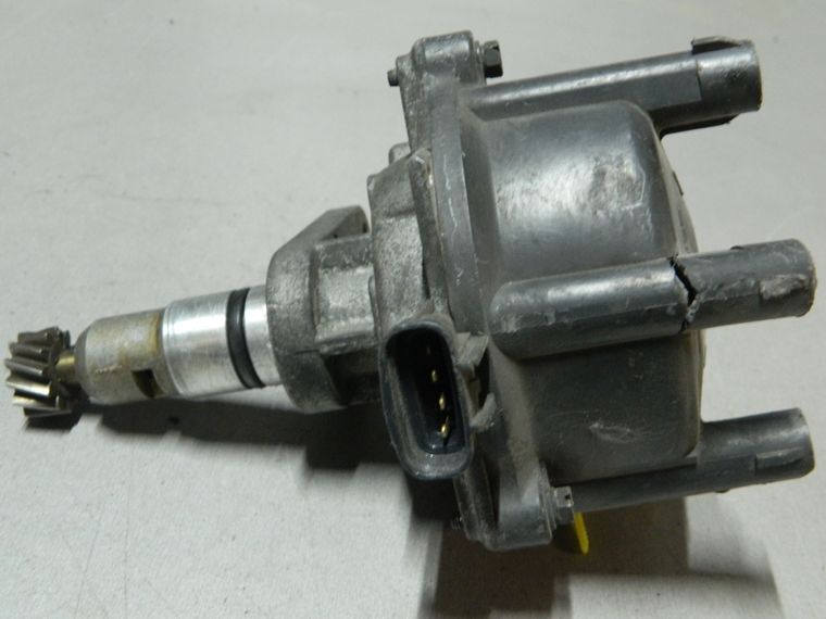 Трамблер TOYOTA 1GFE (Контрактный) 79780033