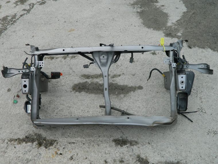 Рамка радиатора HONDA FIT GD1 (Контрактный) 94599718