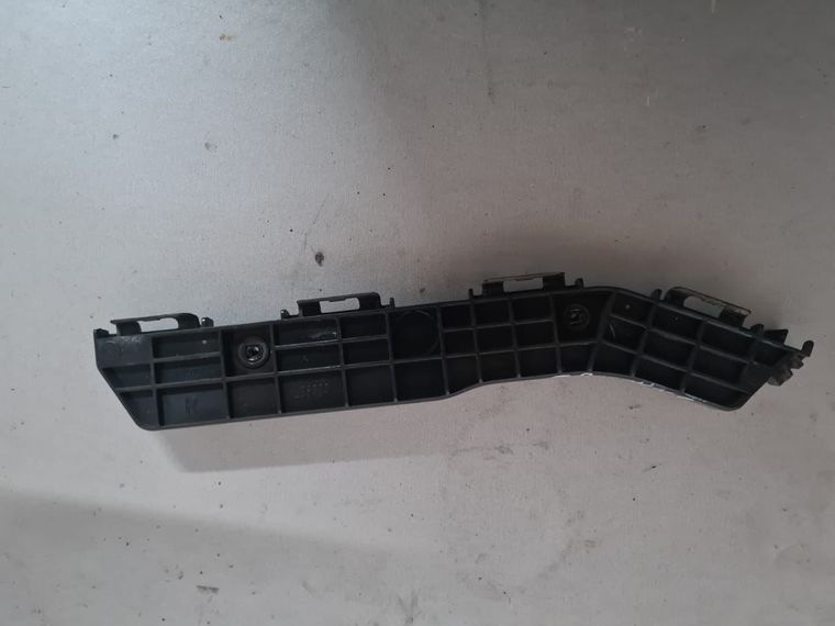 Крепление бампера LEXUS RX350 GGL10 Зад Прав (Контрактный) 2141400082