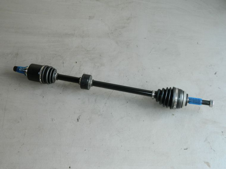 Привод GENERAL PARTS DSD018R NISSAN WINGROAD / AD QG Y11 2WD RH