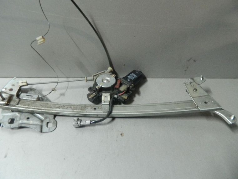 Стеклоподъемник TOYOTA CELICA ST200 Перед Прав (Контрактный) 79591717