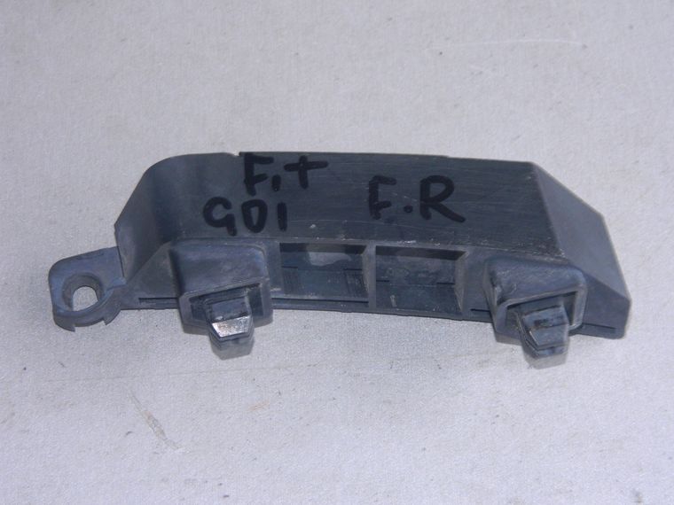Крепление бампера HONDA FIT GD1 Перед Прав (Кoнтрaктный) 79591523