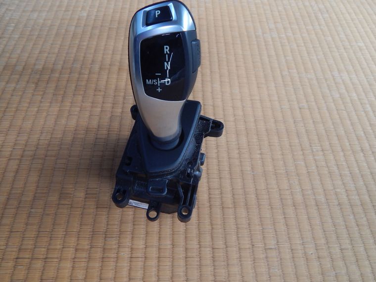 Ручка переключения АКПП BMW 1-series F20(контрактный) 35815001