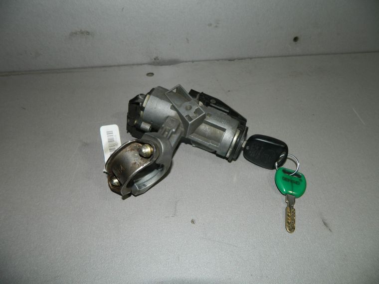 Замок зажигания TOYOTA COROLLA E120 (Б/У) 45990894