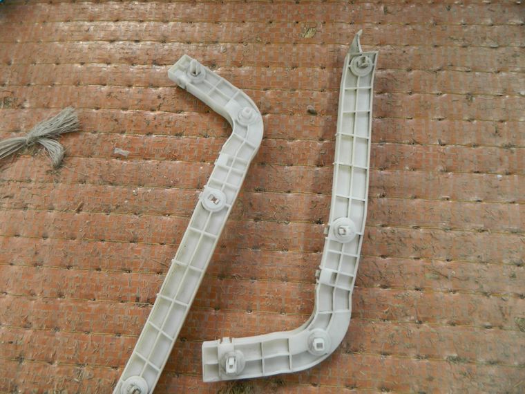 Кронштейн бампера SUZUKI ESCUDO TDA4W Зад Пара (Контрактный) 2342900022