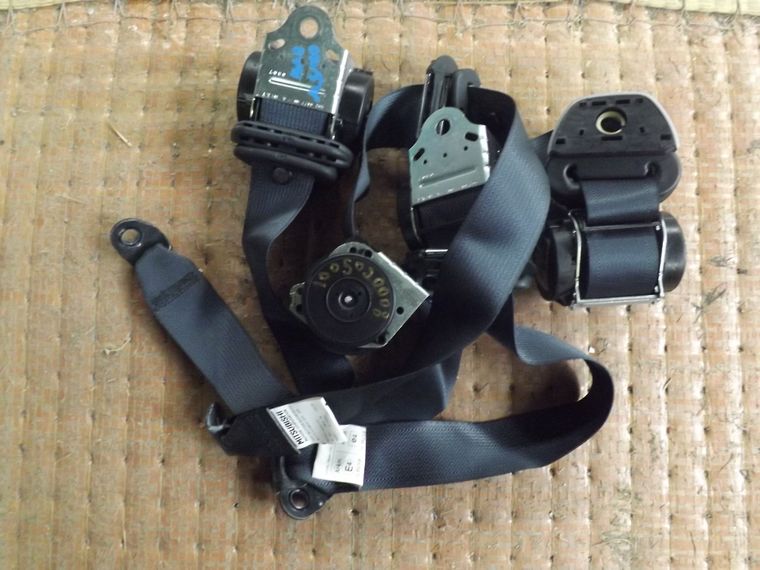 Ремень безопасности NISSAN JUKE YF15 (Контрактный) 10050900027