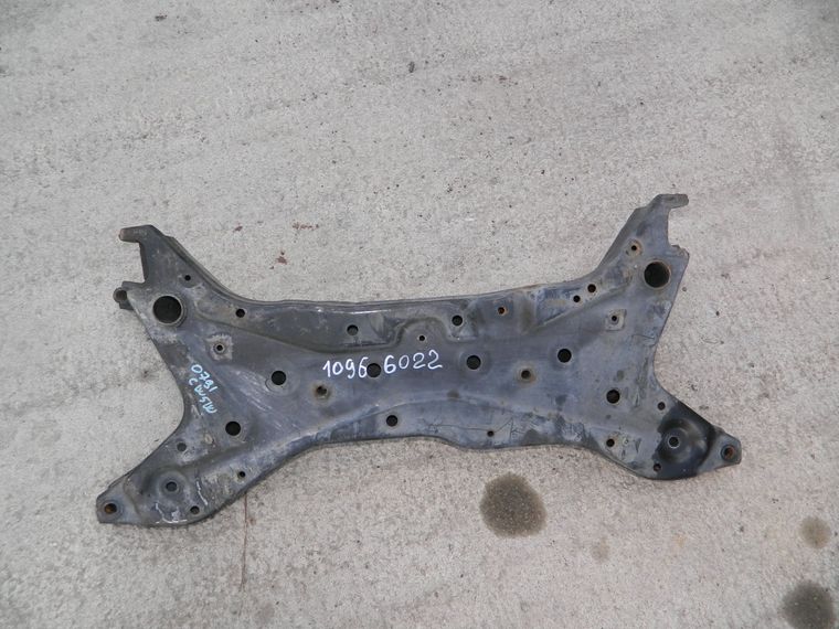 Балка под ДВС MITSUBISHI OUTLANDER CW5W (Контрактный) 10966022