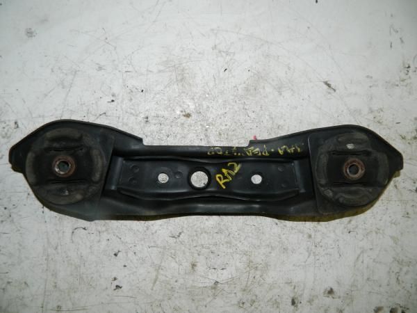 Подушка редуктора HONDA ODYSSEY RA2 (Контрактный)