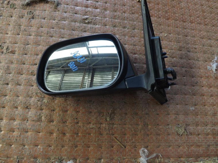 Зеркало TOYOTA RAV4 ACA31 Перед Лев (Контрактный) 29011000054